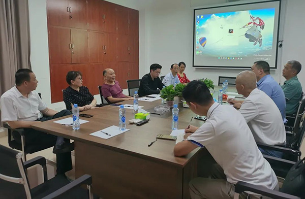 江西省物業(yè)管理行業(yè)人民調解委員會(huì )在南昌召開(kāi)成員首次會(huì )議