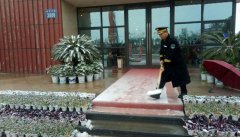 正能量！給物業(yè)一個(gè)贊，冰天雪地有我們在。
